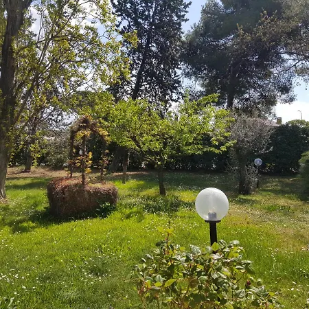 Augusta Apartament *