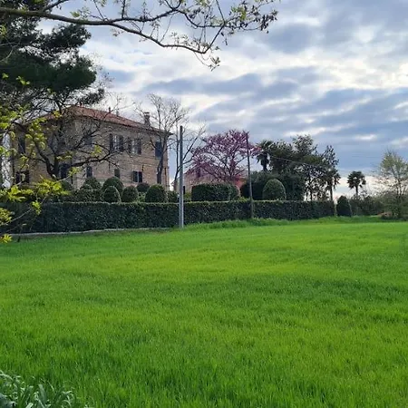 Augusta Appartement Porto SantʼElpidio